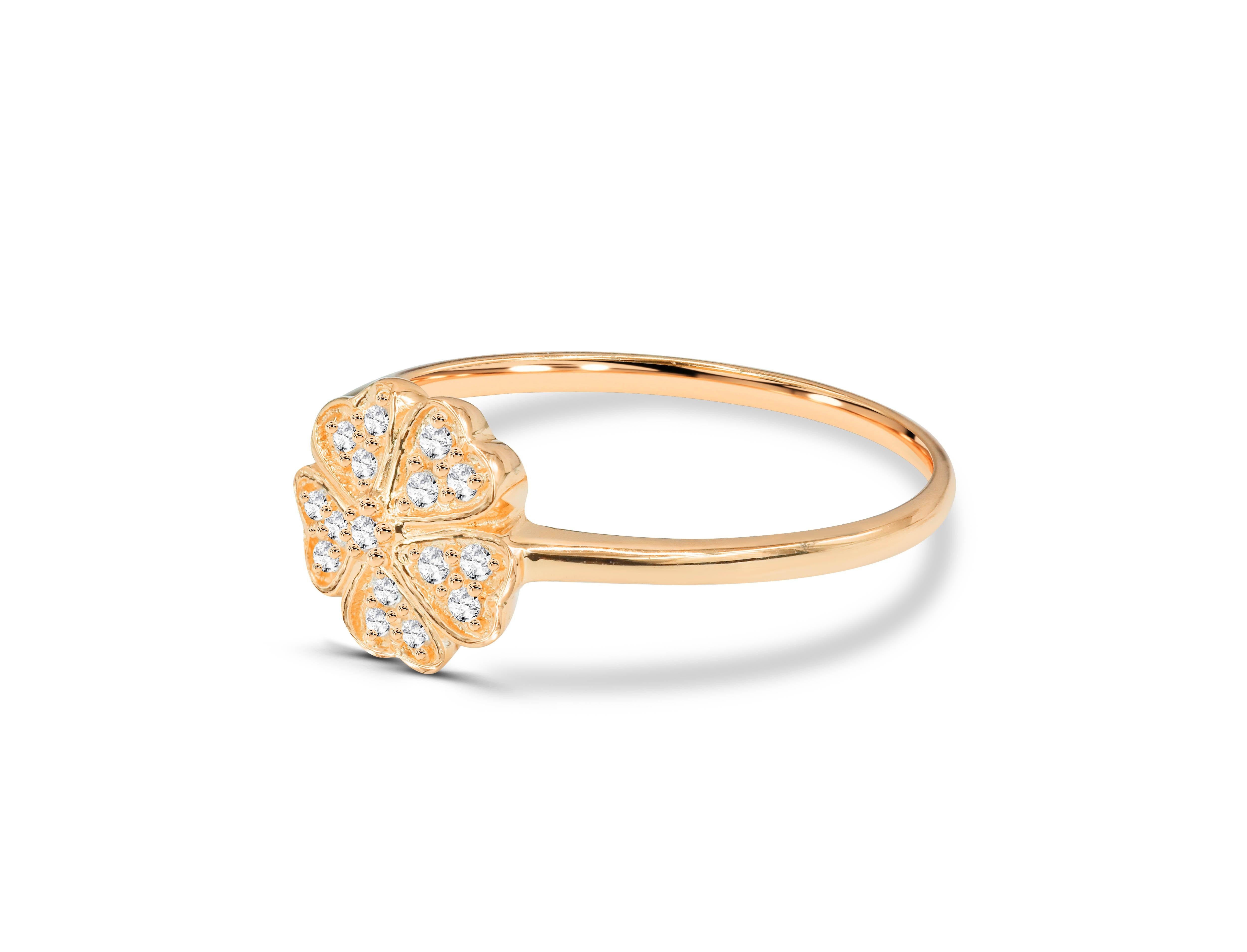 For Sale:  0.12 Ct Diamond Clover Ring in 14K Gold 5