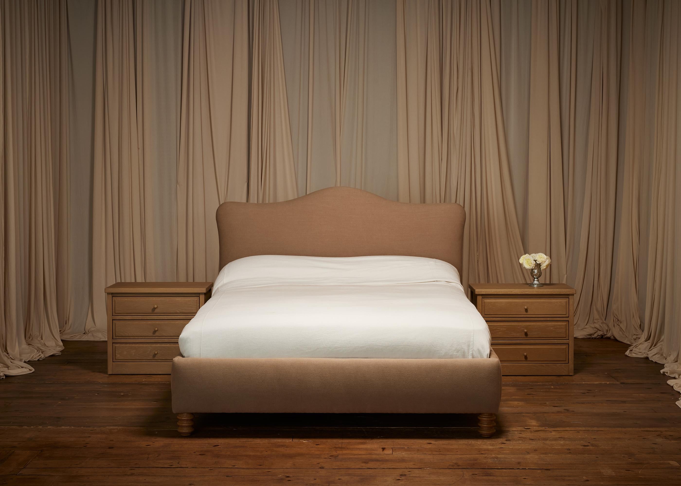 012 Letto Josephine - King - Mohair in vendita 1