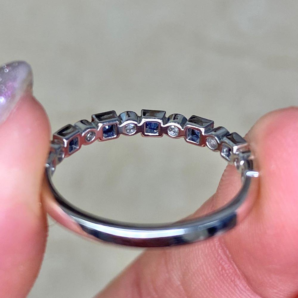 0.12ct Diamond & 0.21ct Natural Sapphire Band Ring, Platinum For Sale 5
