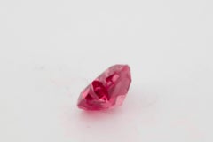 0,12 ct, Diamant im modifizierten Brillantschliff in Herzform, Fancy Deep Pink Diamond, GIA-zertifiziert