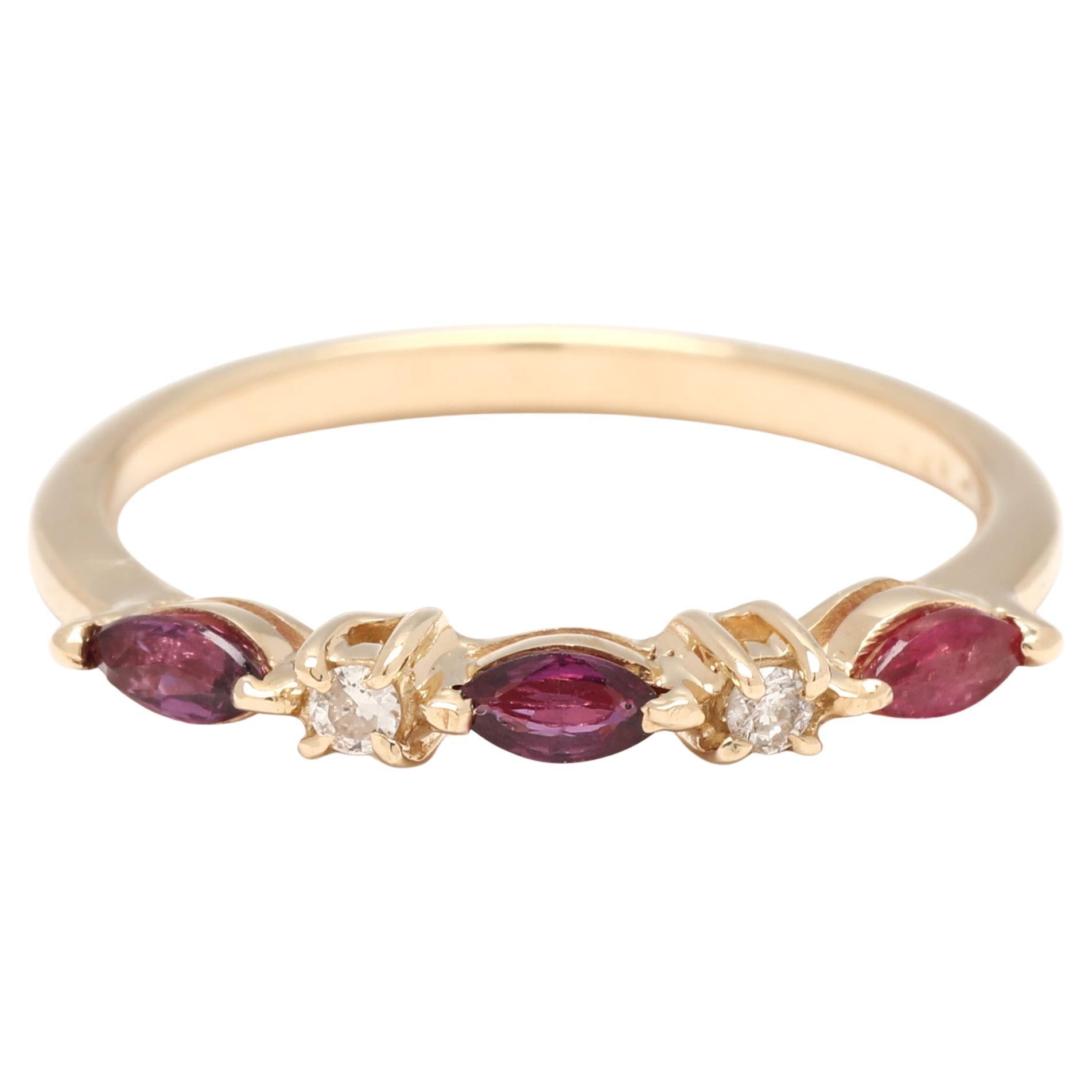 Bague à anneau en or jaune 14 carats avec diamants et rubis 0,12 carat, taille de bague 5,75