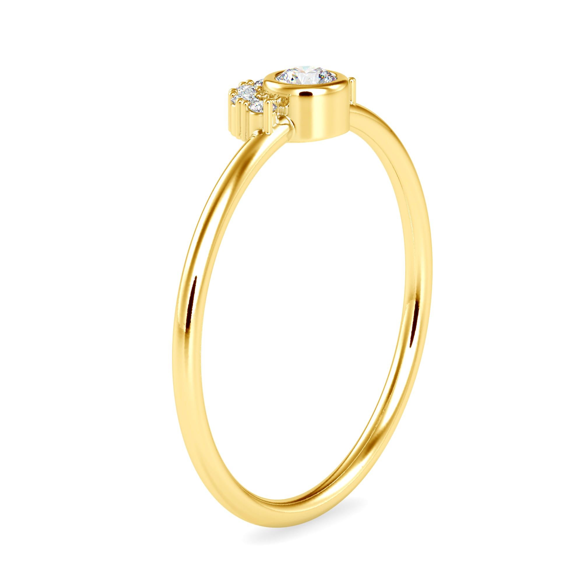 0.13 Carat Diamond 14K Yellow Gold Ring In New Condition For Sale In Los Angeles, CA