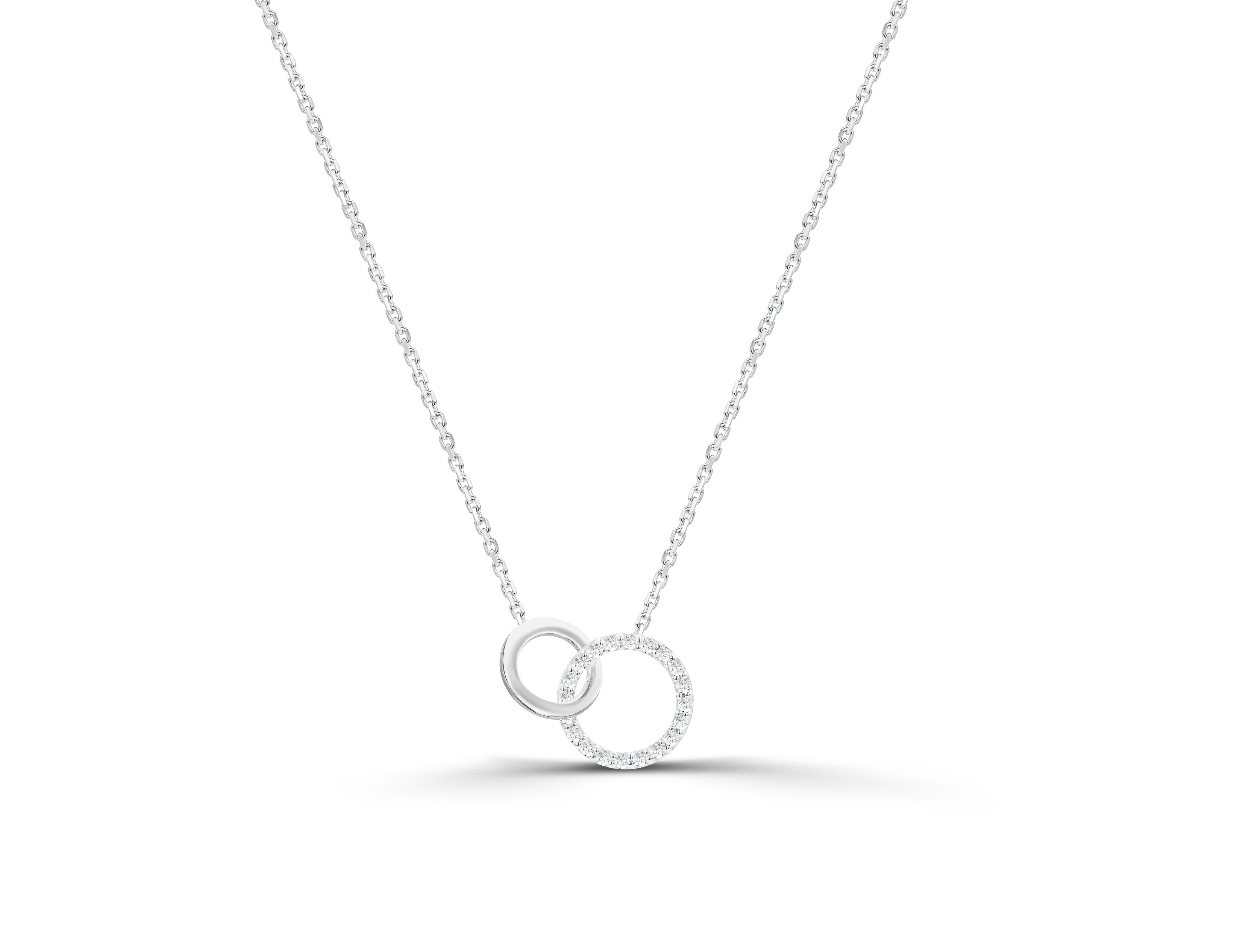 Round Cut 0.13 Ct Diamond Interlocking Rings Necklace in 14K Gold For Sale