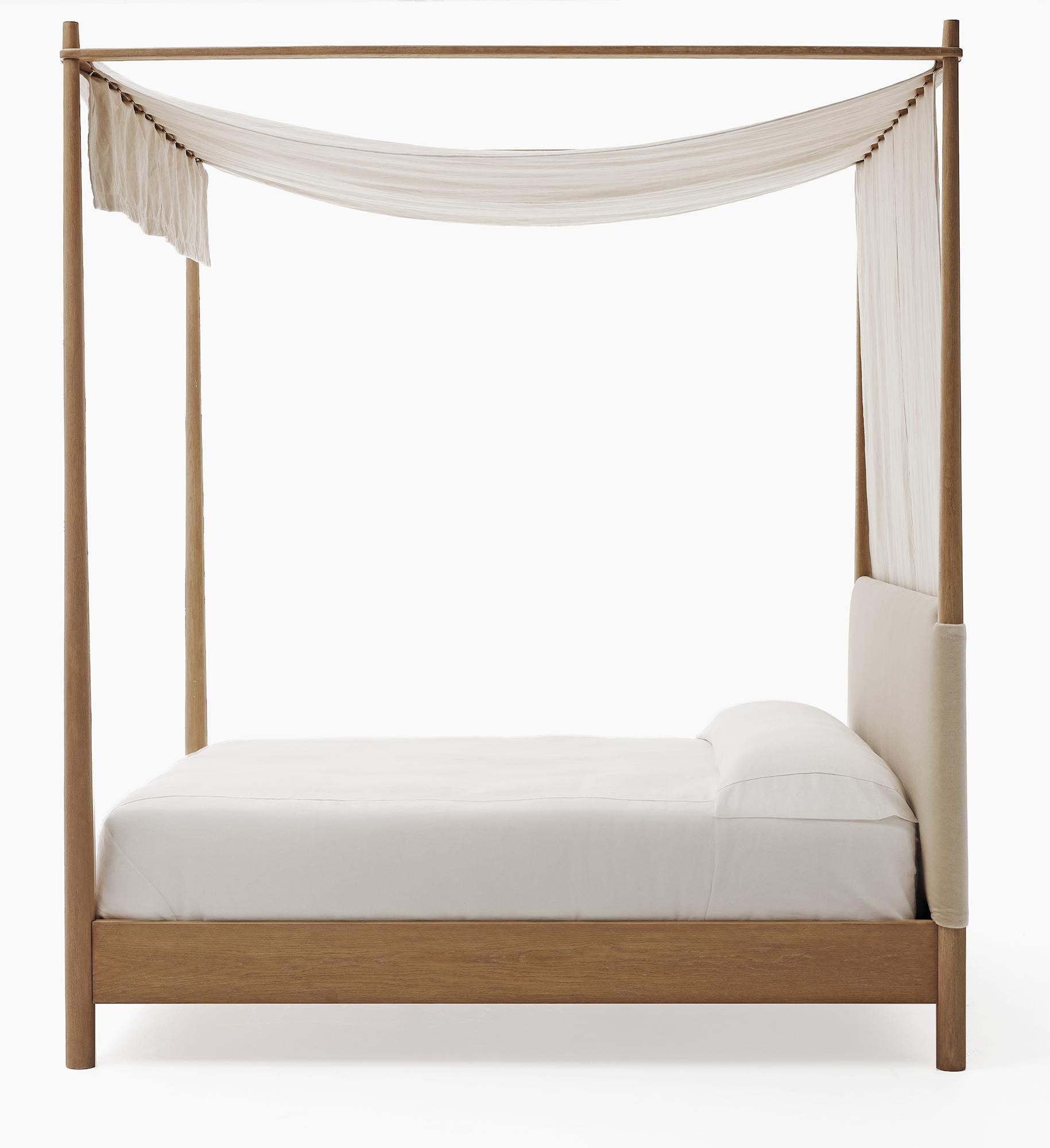 013 Monarch - Queen - Eiche - Leinen oder Samt (amerikanisch) im Angebot