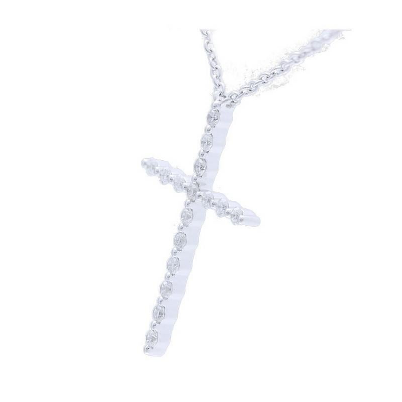 Round Cut 0.14 Carat Diamonds Necklace in 14K White Gold Cross  For Sale