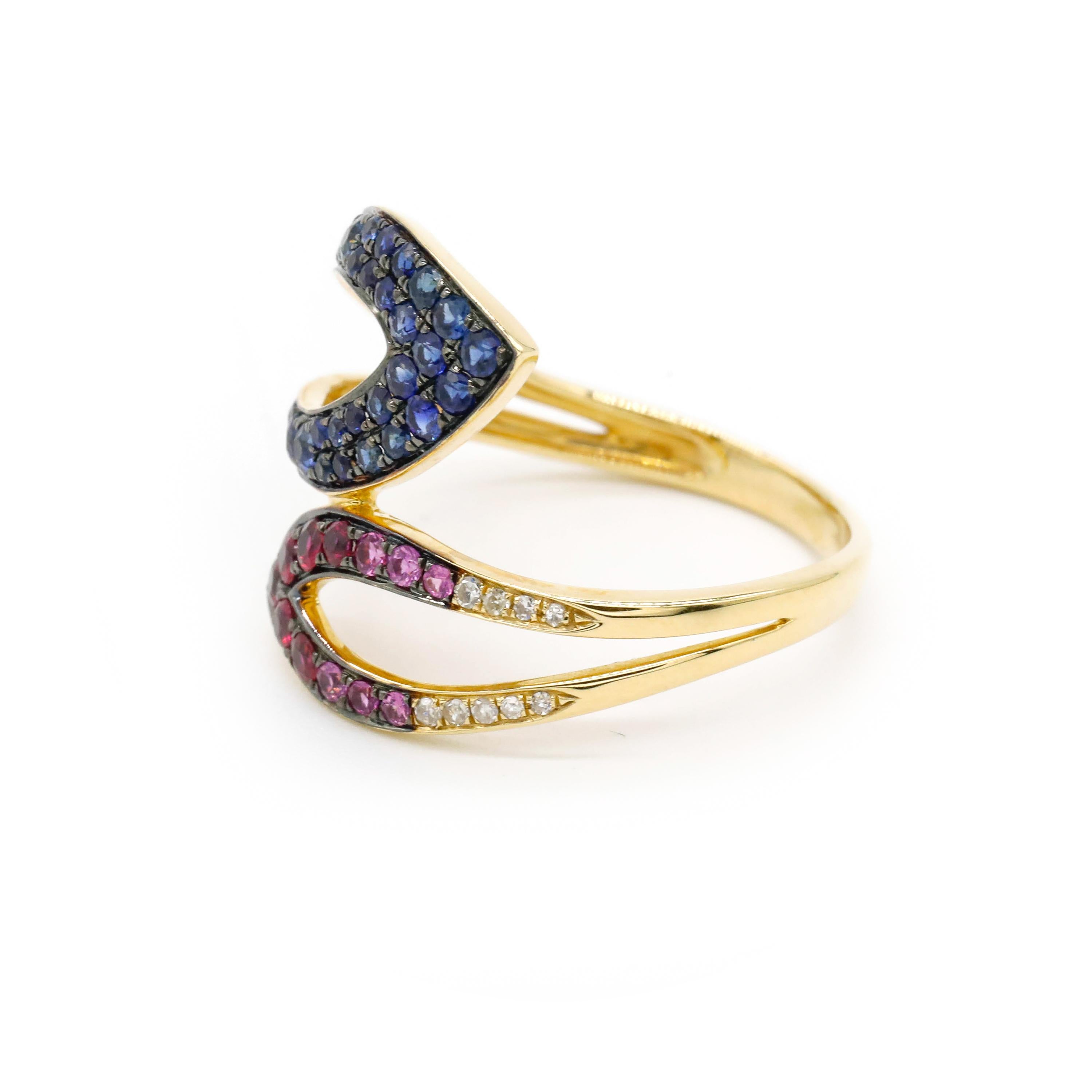 0,14 Karat Rundschliff Diamant 0,31 Karat Blauer Saphir 14k Gelbgold Wrap Ring

Ob als Ehering oder als Jubiläumsring - dieser Ring ist einfach perfekt. Mit einer einzelnen Reihe von 0,31 Karat natürlichen rosa und blauen Saphiren, gefasst in einer
