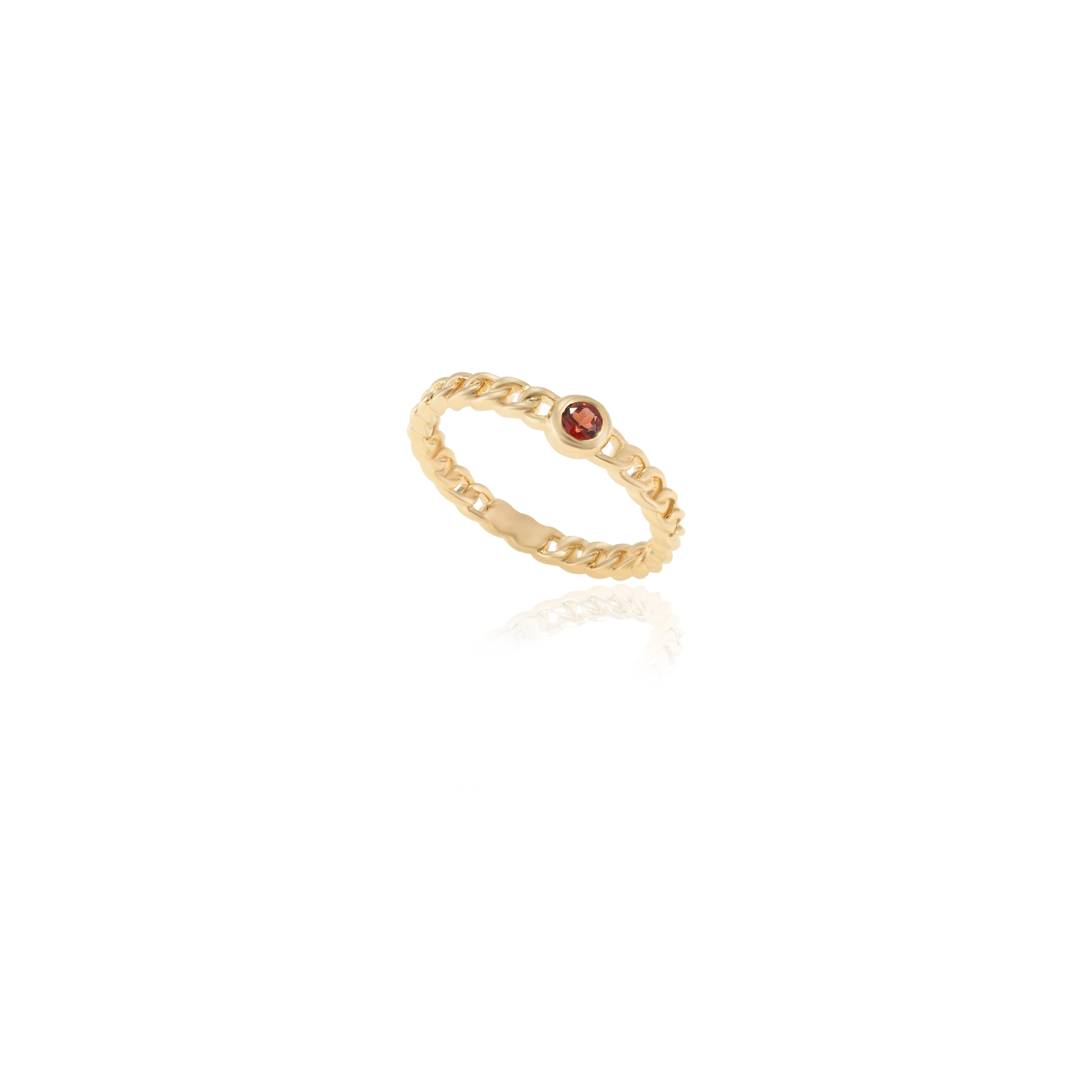 For Sale:  Natural Garnet Curb Chain Ring in 14k Solid Yellow Gold Minimalist Ring 7