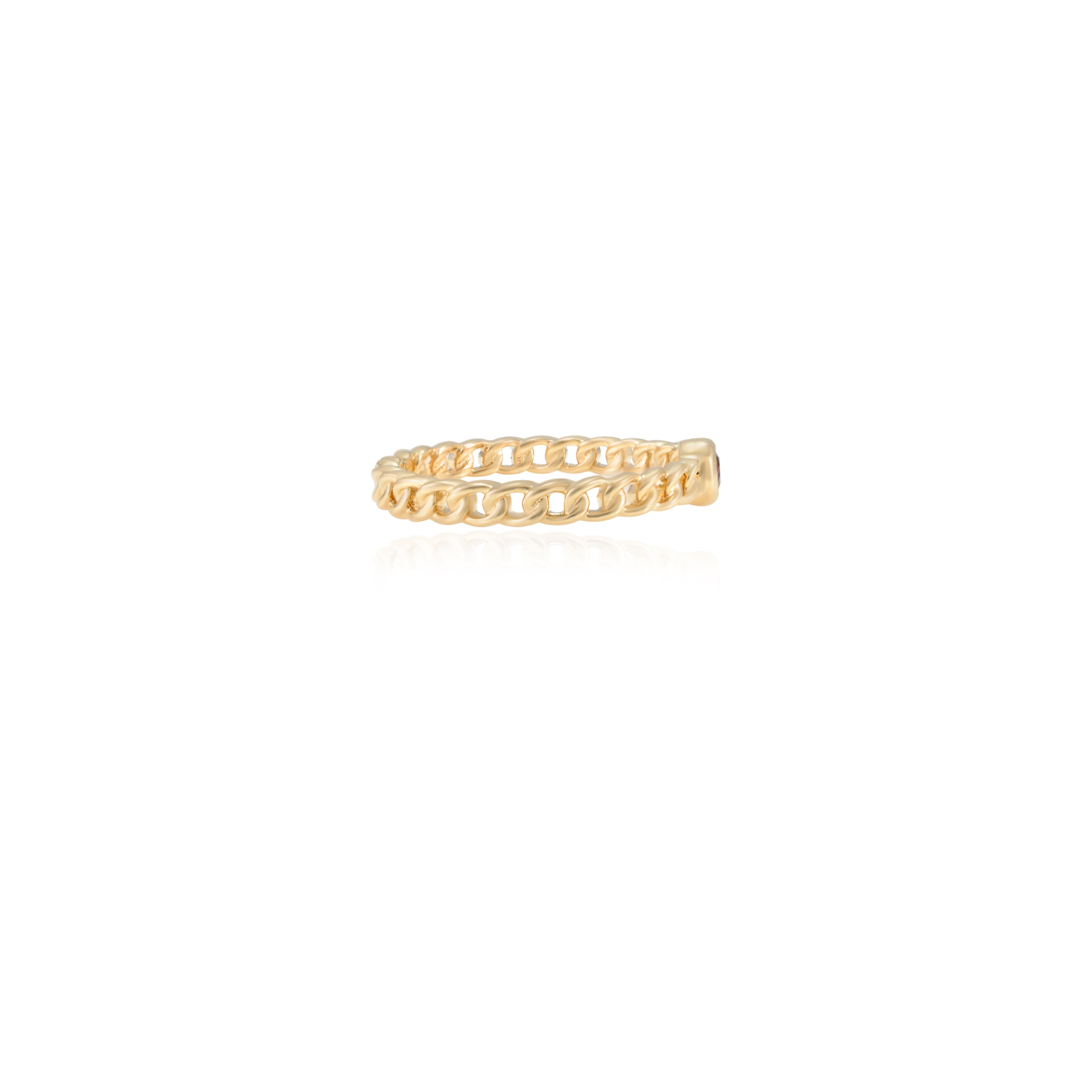 For Sale:  Natural Garnet Curb Chain Ring in 14k Solid Yellow Gold Minimalist Ring 8