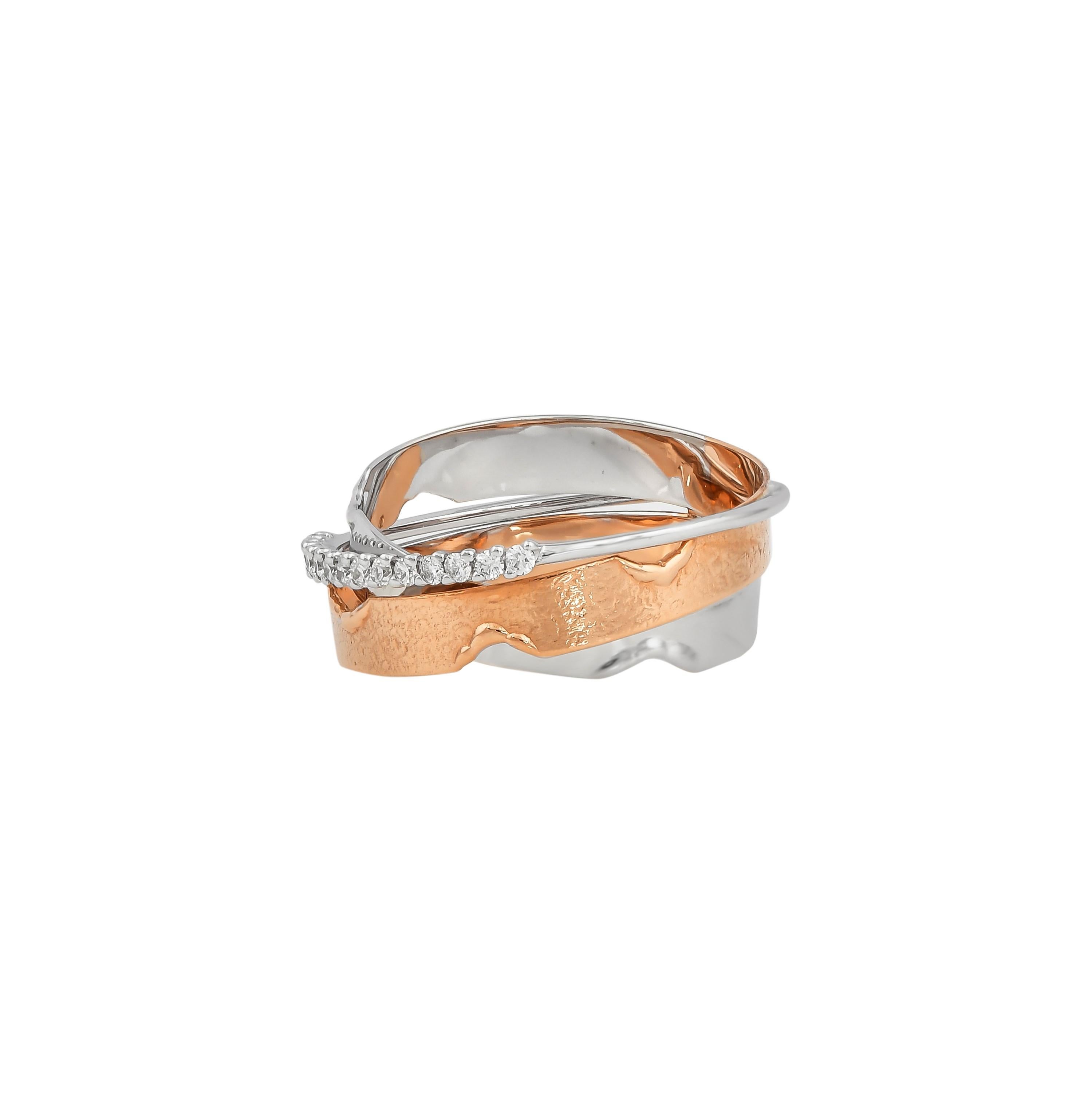 Contemporary Sunita Nahata Diamond 0.14ct. Fancy Ring in 18Karat White & Rose Gold. For Sale