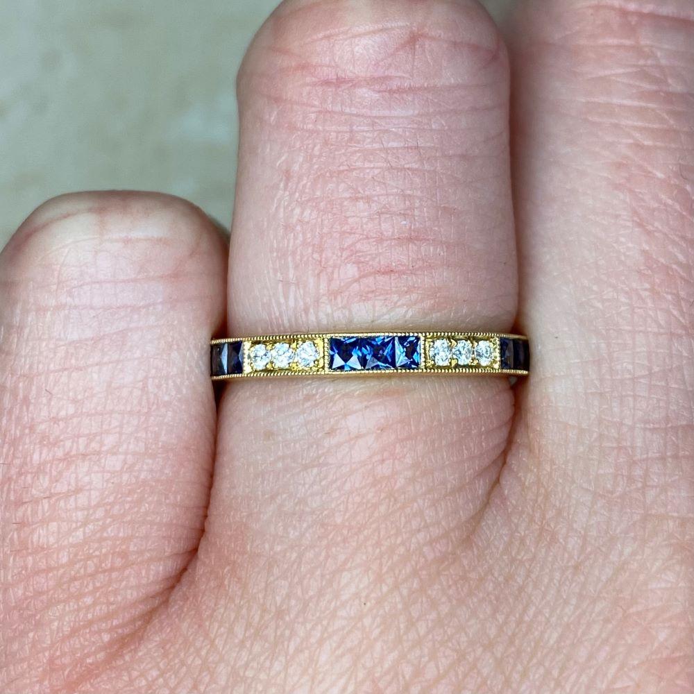 Art Deco Round Brilliant Diamonds Eternity Band (Approx. 0.10-Carats), 18K Yellow Gold For Sale