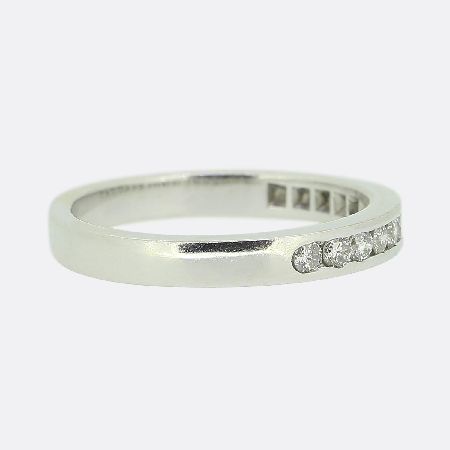 Round Cut 0.15 Carat Diamond Half Eternity Ring For Sale