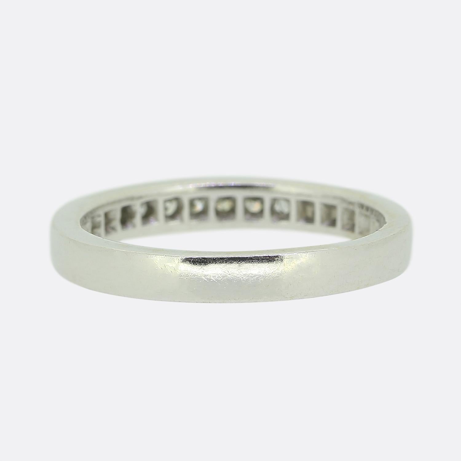 0.15 Carat Diamond Half Eternity Ring In Good Condition For Sale In London, GB