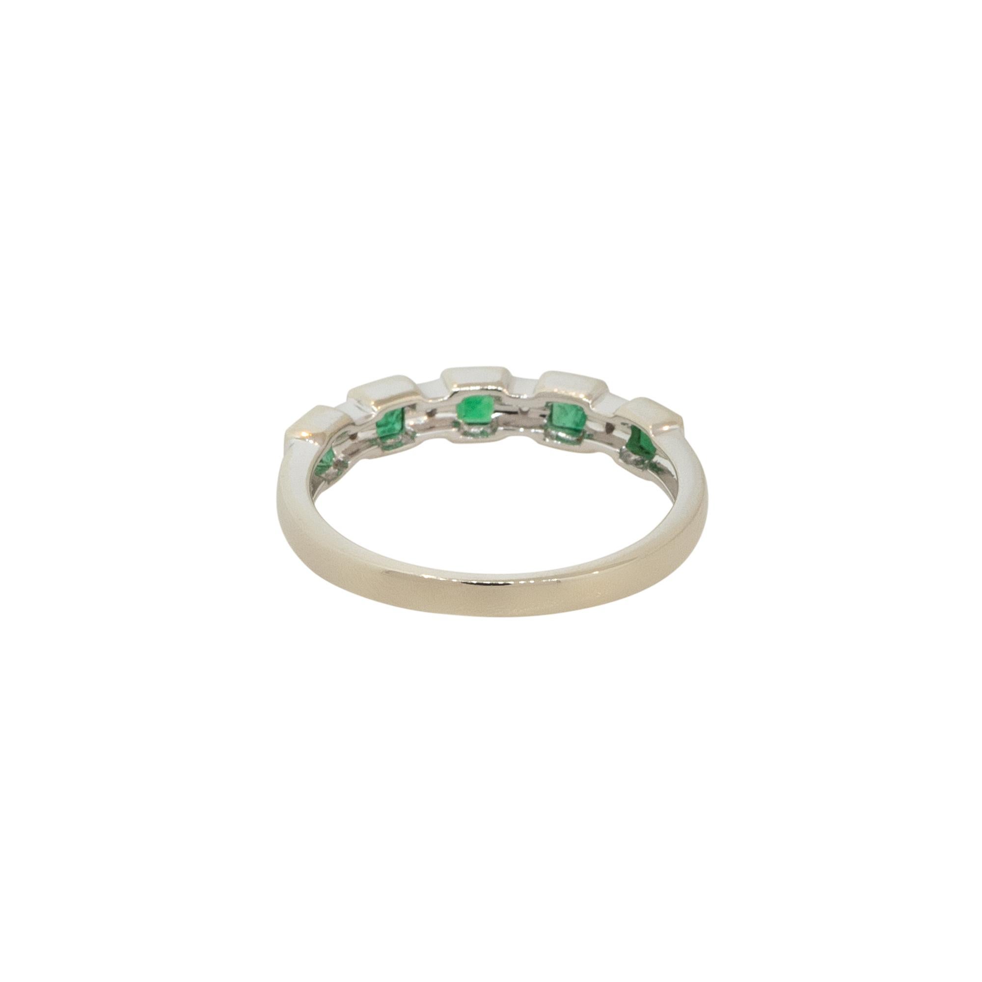 Women's or Men's 0.15 Carat Emerald and Diamond Narrow Band 14 Karat in Stock For Sale