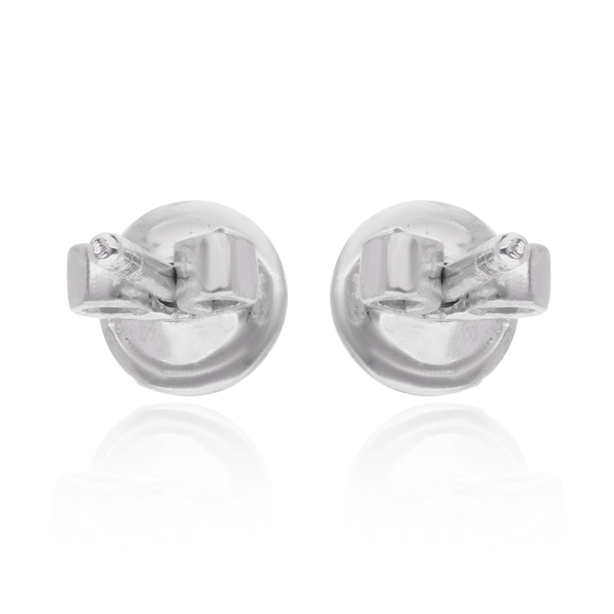 0.15 Carat Pear Diamond Stud Earrings 18 Karat White Gold Handmade Fine Jewelry In New Condition For Sale In Diera, Dubai