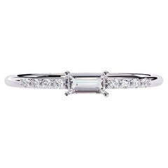 0.15 Ctw Dainty Baguette Ring  Diamond Elegance 14K Gold