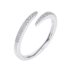 0,15 Ctw Diamante rotondo in oro bianco 14K Anello da dito delicato Collezione Hue