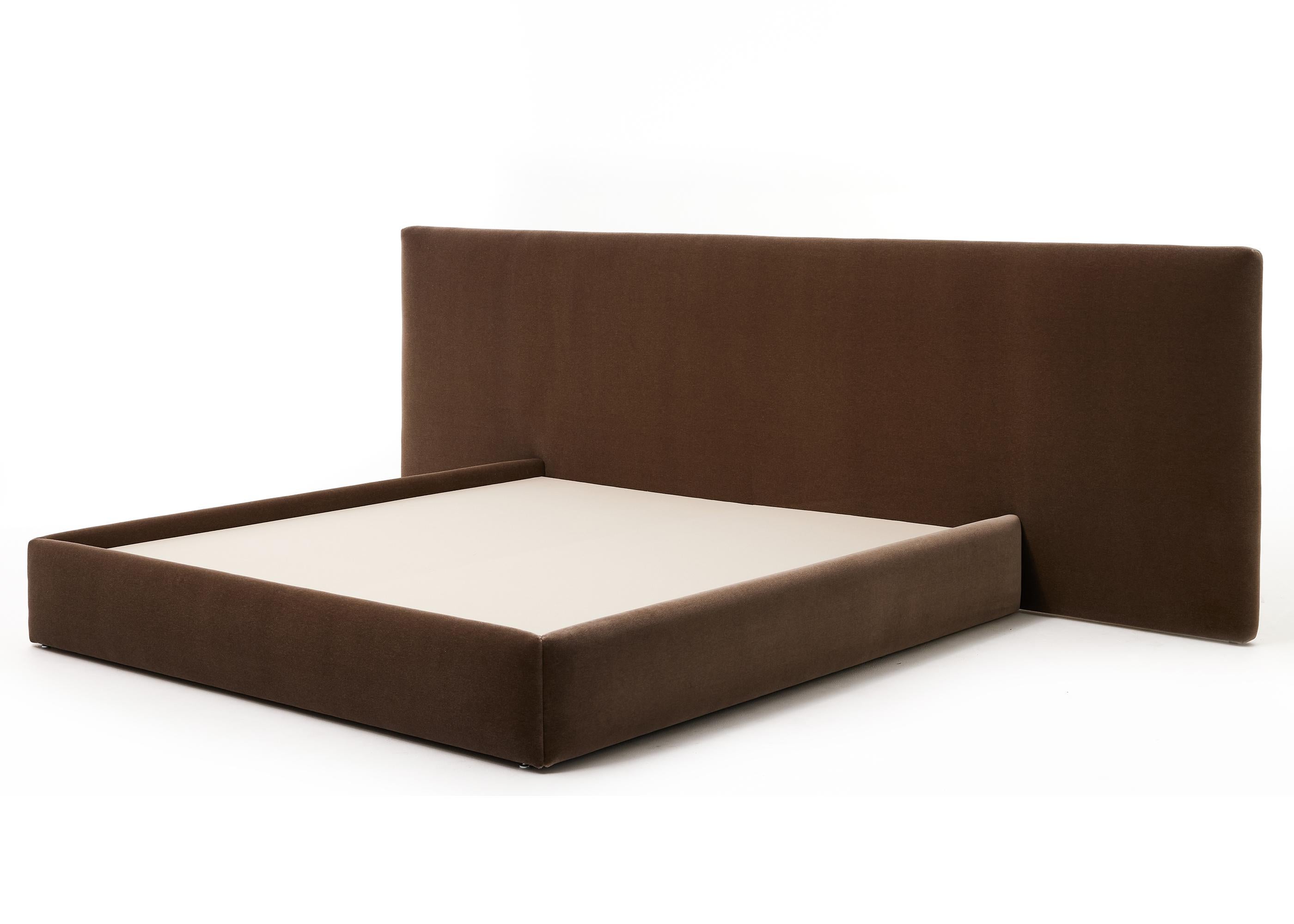 Américain 015 Lit d'honneur - King - Lin ou velours en vente