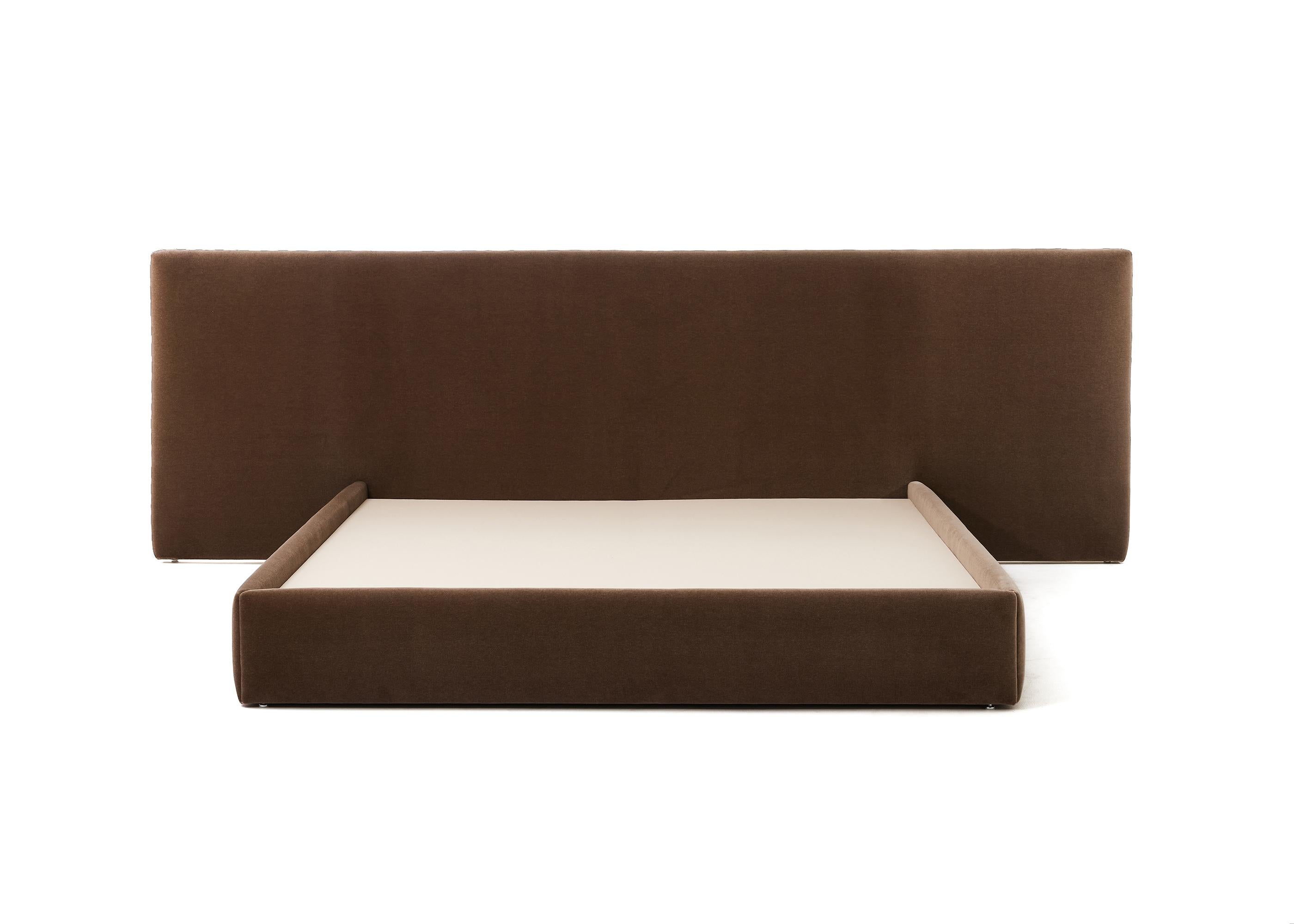 015 Lit Honor - King - Mohair Neuf - En vente à Westlake Village, CA