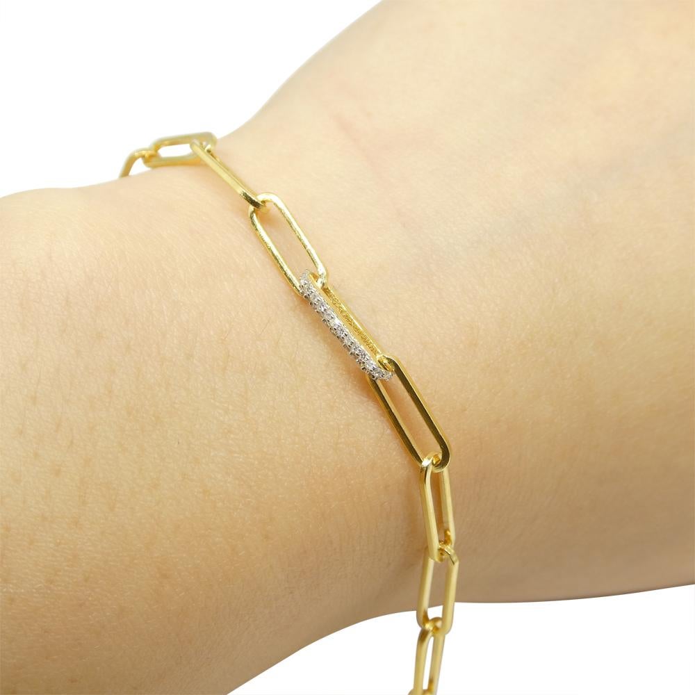 0.15ct Diamond Paperclip Chain Bracelet set in 14k Yellow Gold Vermeil 0.925 In New Condition For Sale In Toronto, Ontario
