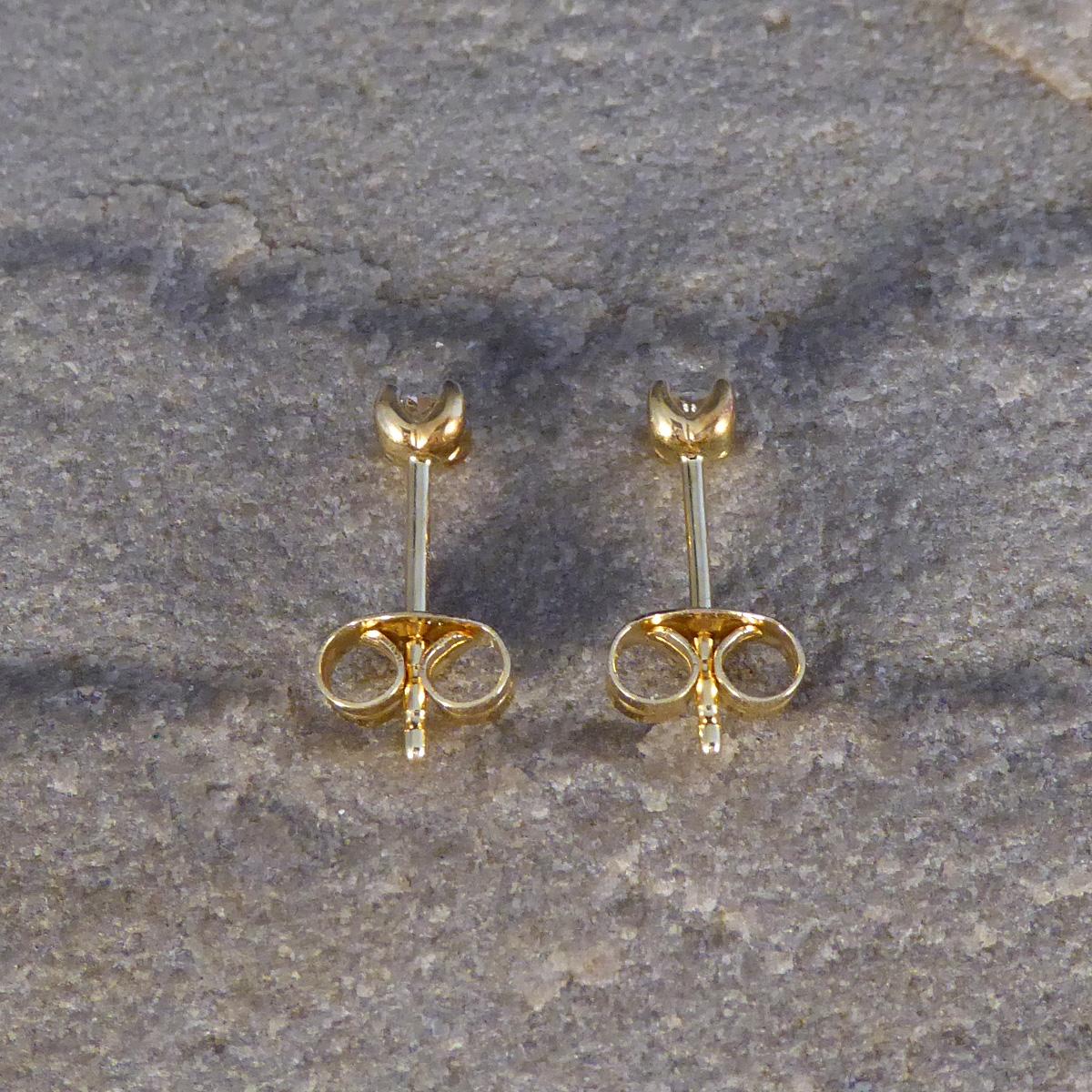 0.15ct Diamond Stud Earrings in 18ct Yellow Gold In New Condition For Sale In Yorkshire, West Yorkshire