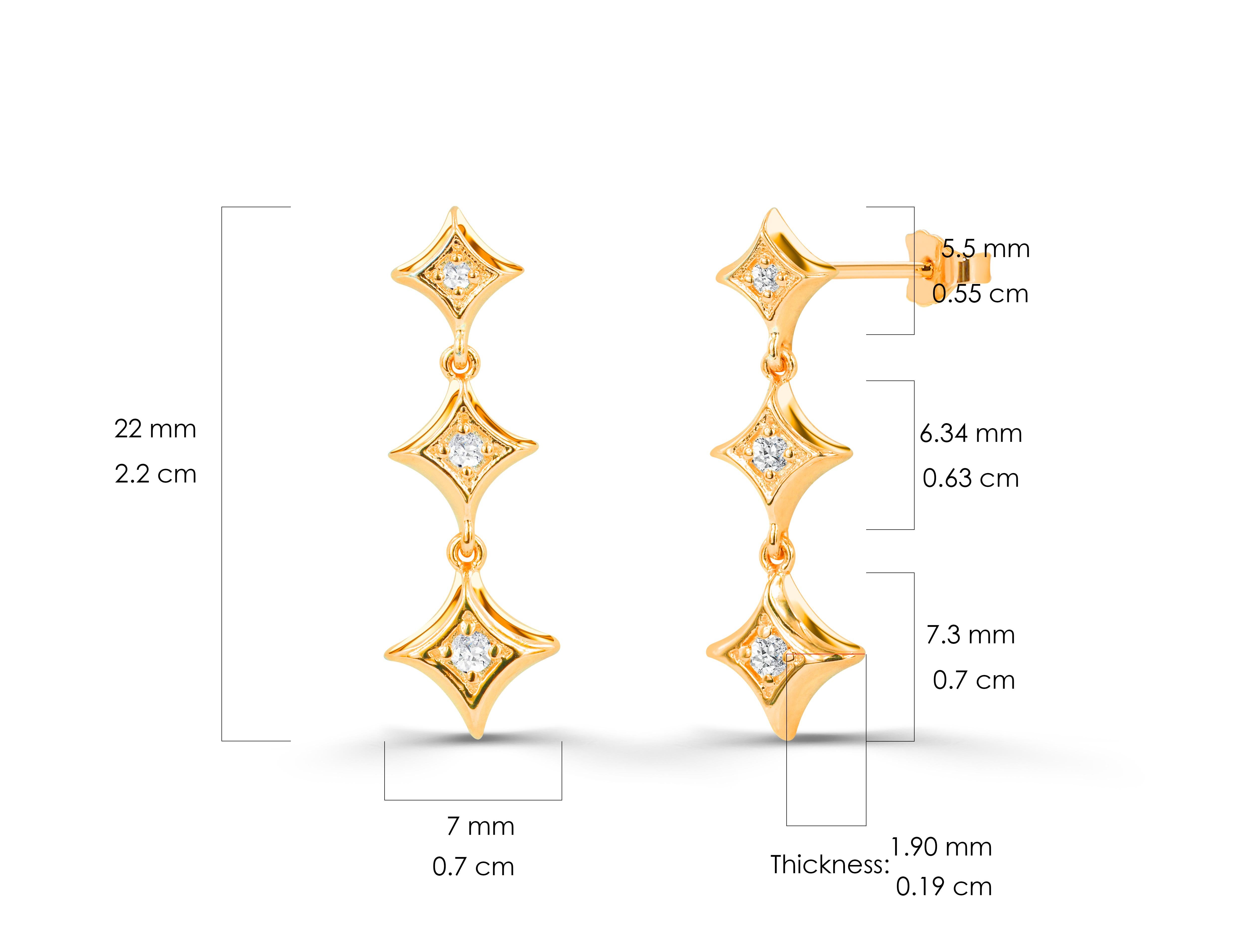 0.15ct Diamond Studs Star Earrings in 14k Gold For Sale 2