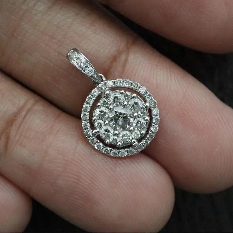 De las mujeres Colgante de diamante natural principal de 0,15 qt y acento de 0,30 qt en venta