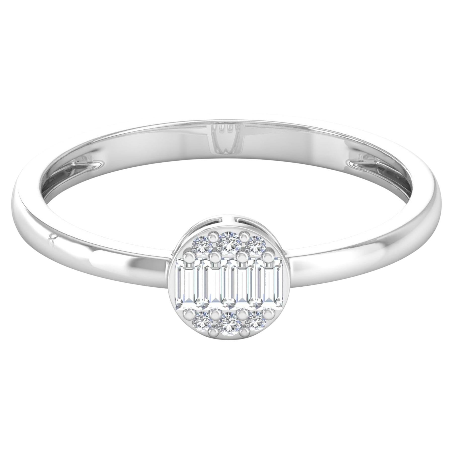 En venta: 0,15cts SI Claridad HI Color Anillo de Promesa de Diamantes Baguette 18 Kilates Oro Blanco