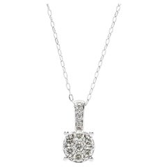 Collier pendentif grappe de diamants 0,15 carat, or blanc 14 carats