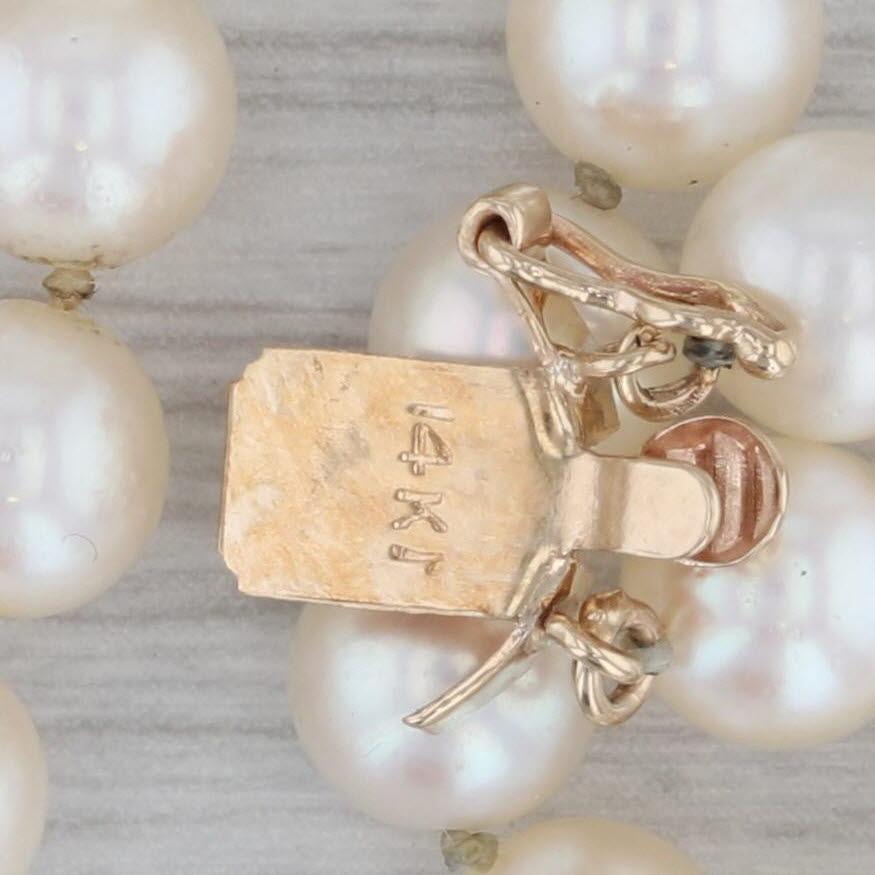Taglio antico europeo Collana a due fili di perle coltivate con diamanti da 0,15 carati, chiusura a fiore in oro 14k in vendita