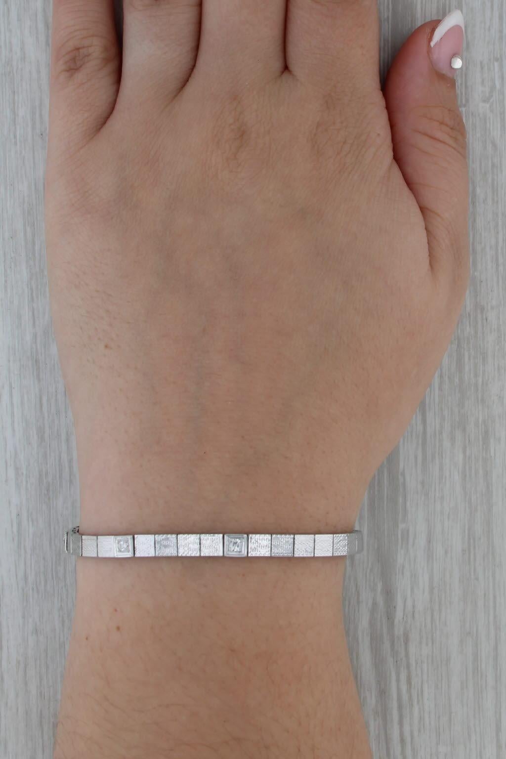 Bracciale a maglie quadrate con diamanti da 0,15ctw in oro bianco 18k 6,75