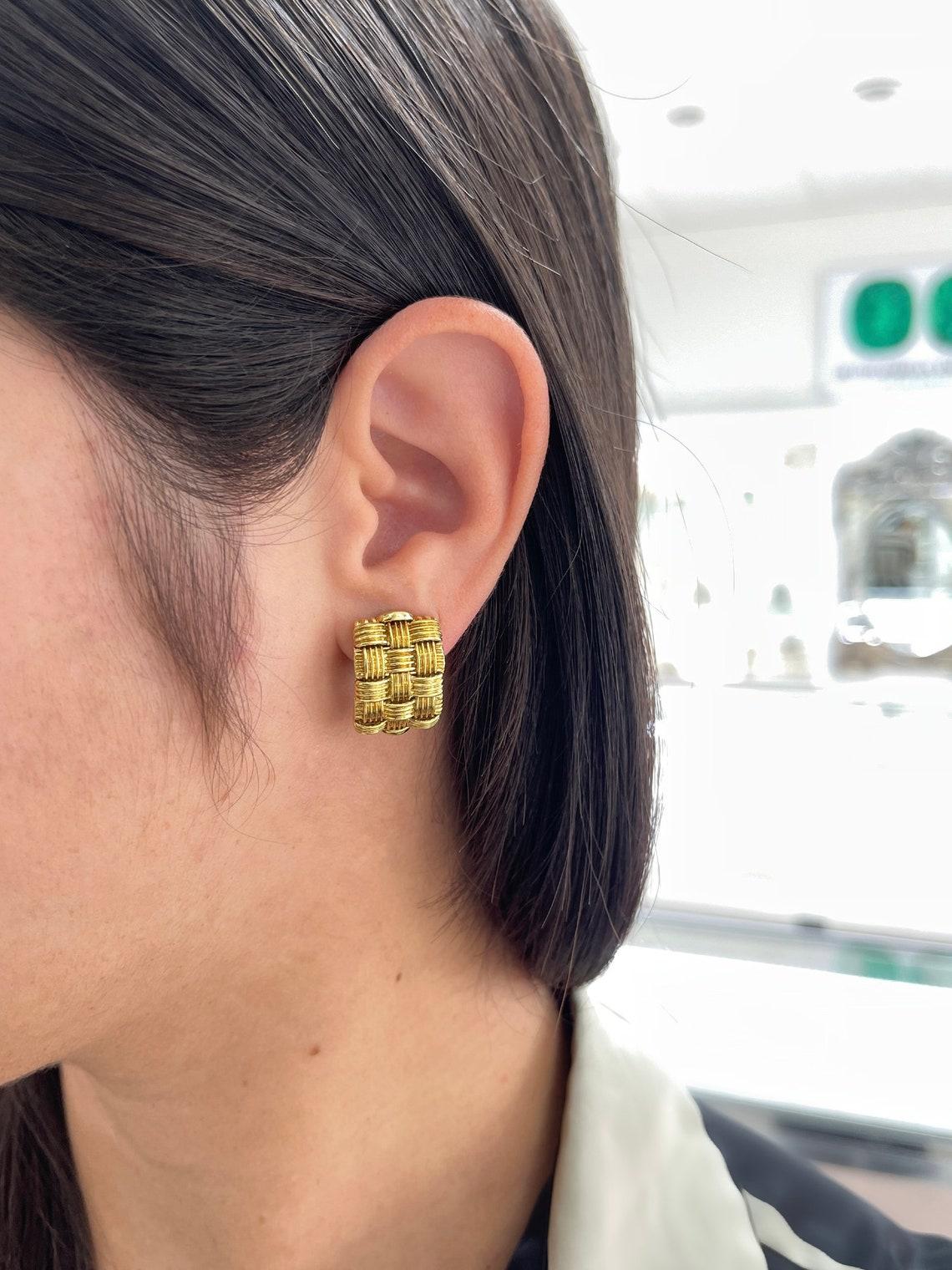 0.15tcw 18K Yellow Gold Hidden Ruby Earrings Woven Checkered Omega Back For Sale 1