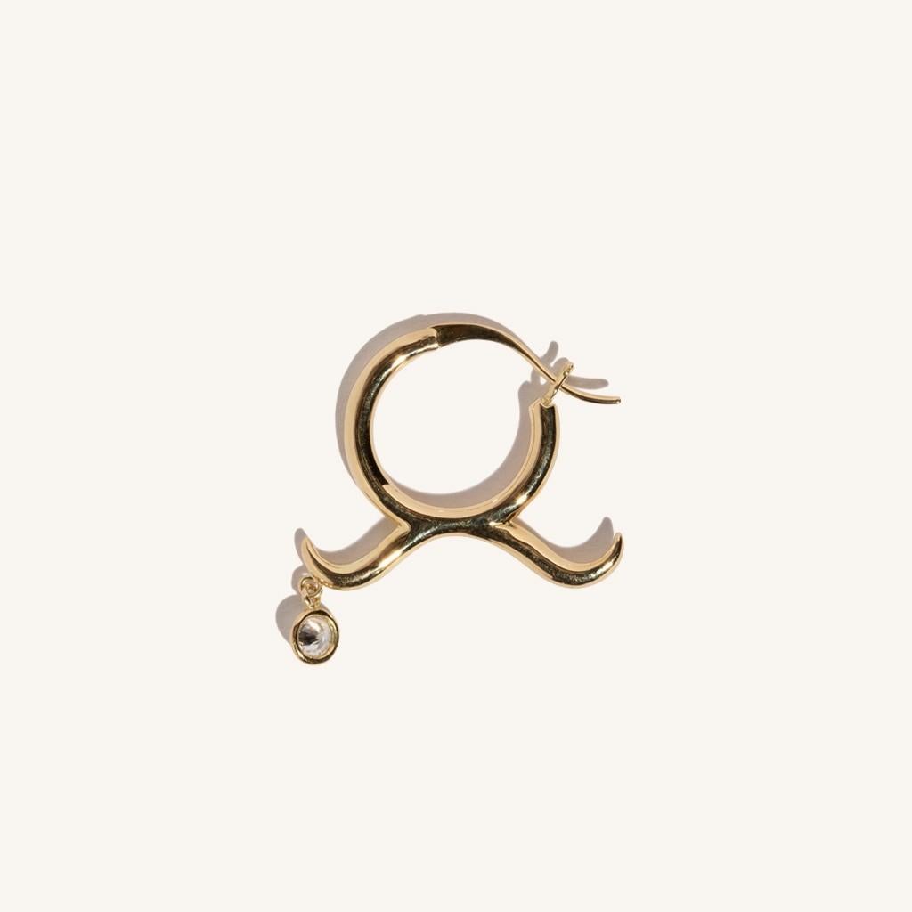 Contemporary Milamore Fine Jewelry 0.16 Carat Diamond 18 Karat Gold Taurus Earring For Sale