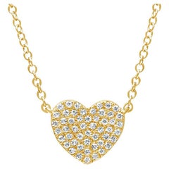 Colgante de oro amarillo con corazón de diamante de 0,16 quilates