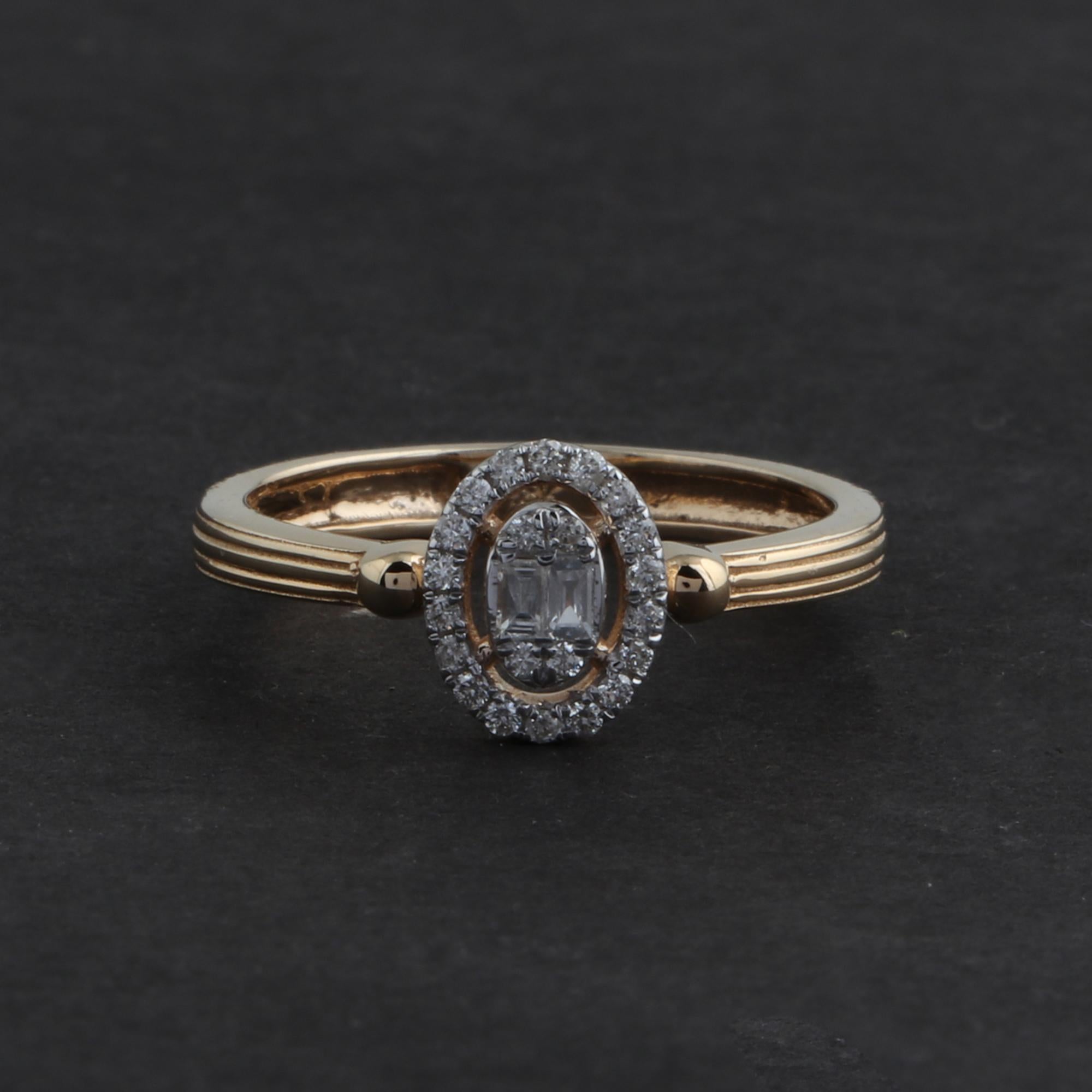 Taille baguette Bague en or jaune 18 carats avec diamants baguettes de 0,25 carat SI/H en vente