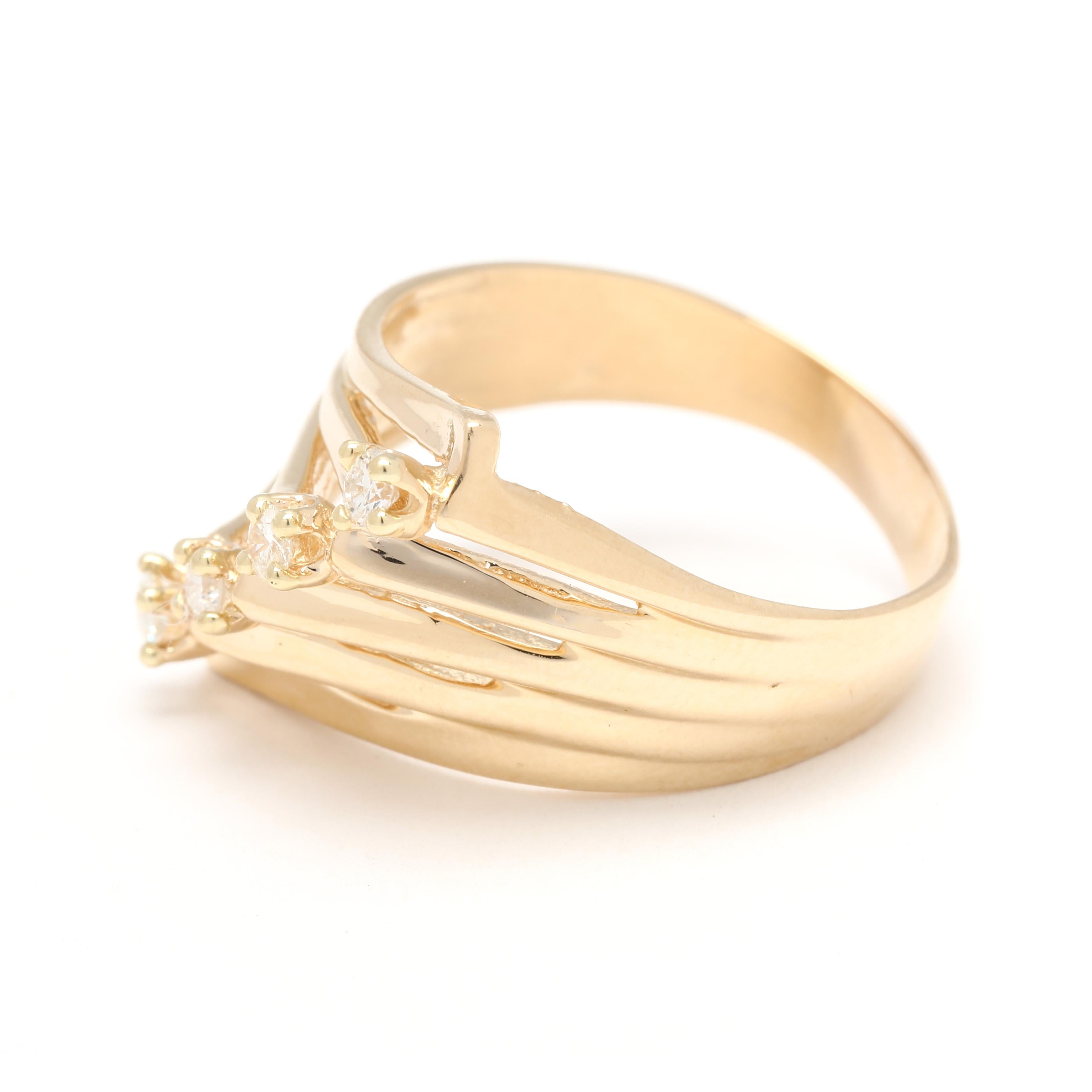 Bague à anneau diagonale avec diamant 0,16 carat, or jaune 14 carats, taille de bague 8,75 Unisexe en vente