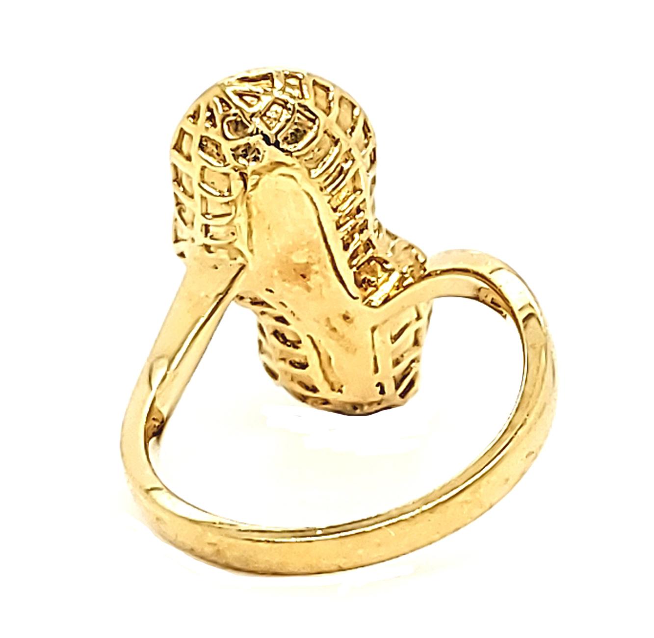 Round Cut 0.18 Carat White Diamond Peanut Design Yellow Gold Fashion Ring