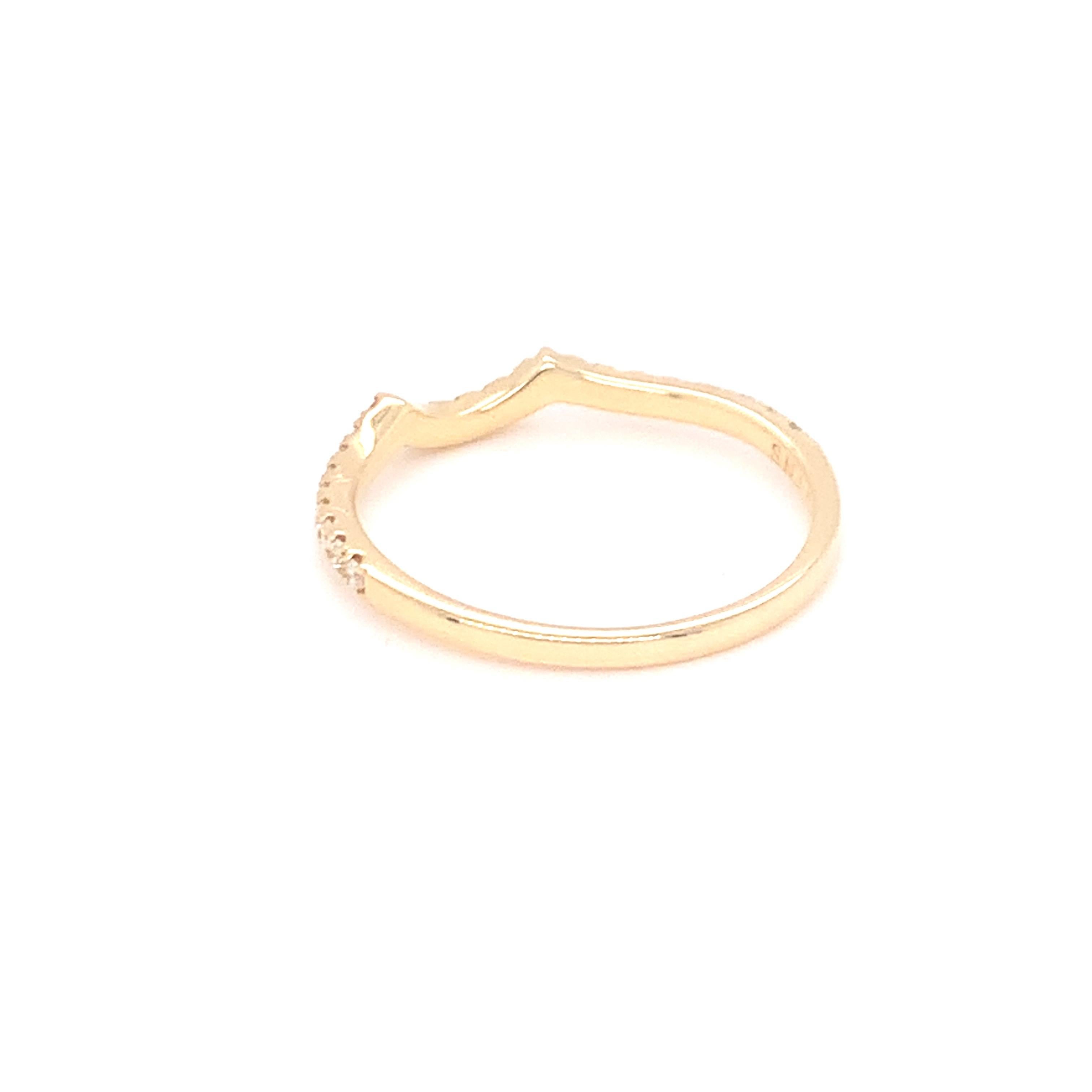 0.18 Carat Yellow & White Diamond Band in 14k Yellow Gold For Sale 11
