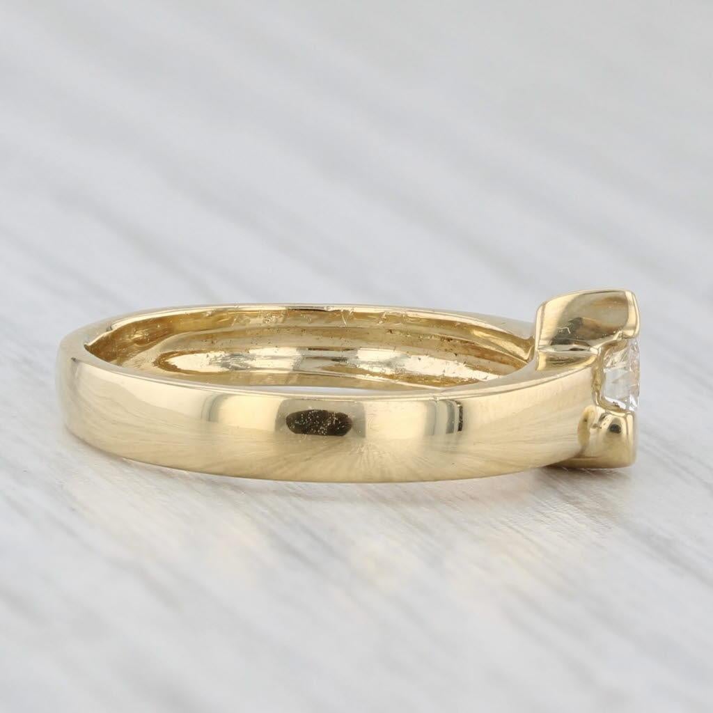 Bague solitaire en or jaune 18 carats avec diamant rond de 0,18 carat, taille 4 en vente 3