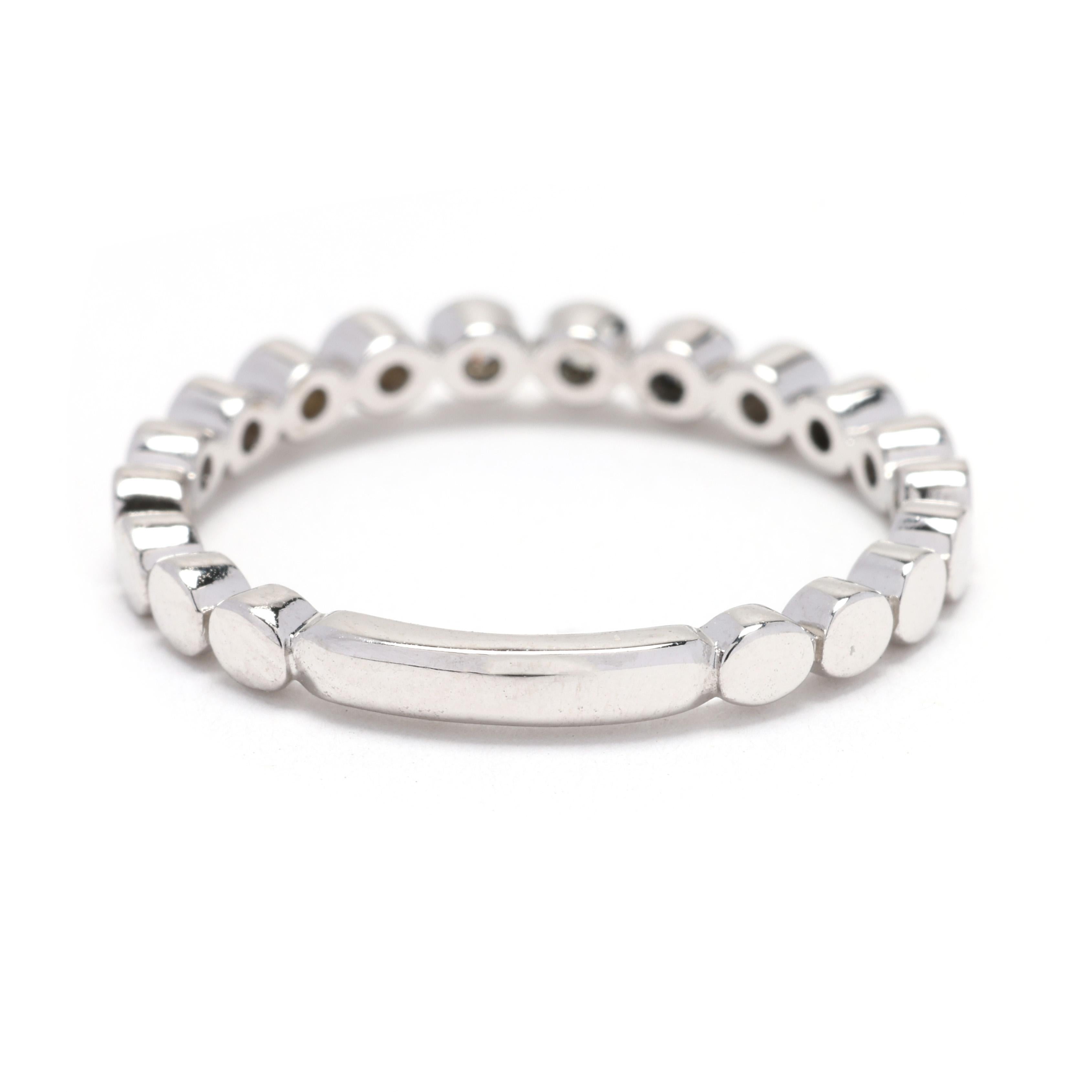 Round Cut 0.18ctw Diamond Circles Band Ring, 14k White Gold, Ring Size 5.5 For Sale