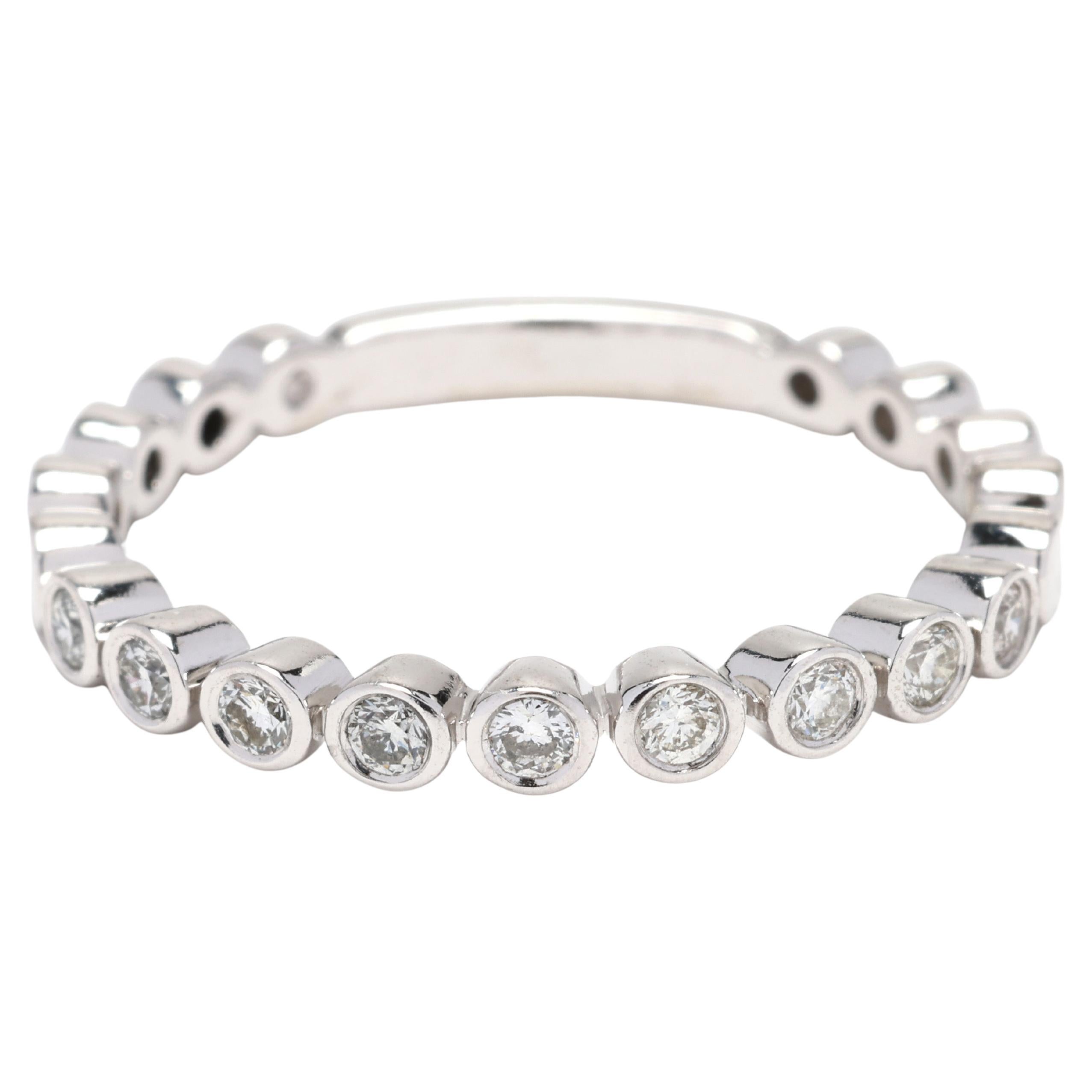 0,18 Karat Diamant Kreis-Ring, 14k Weißgold, Ring Größe 5,5 im Angebot