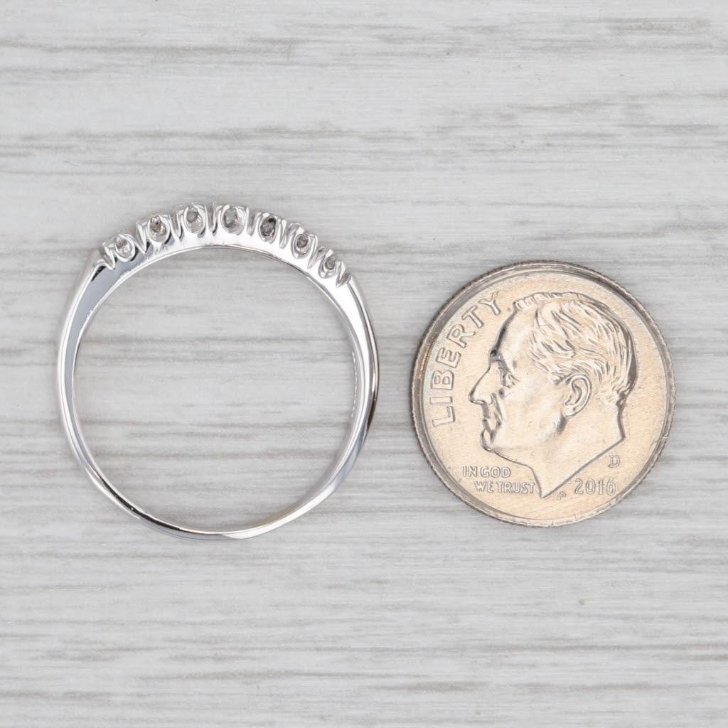 0.18ctw Diamante Alianza Oro Blanco 14k Tamaño 8.5 Apilable Aniversario en venta 3