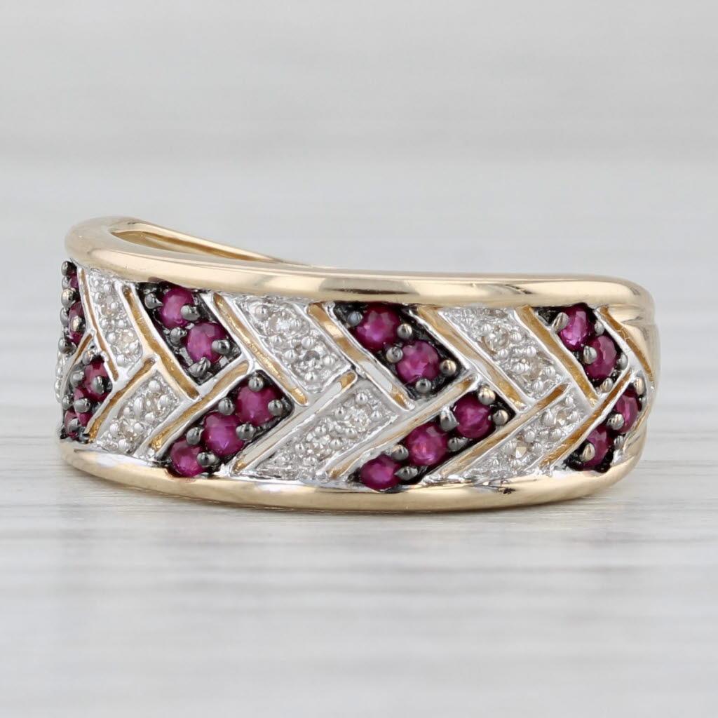 0.18ctw Anillo Diamante Rubí Oro Amarillo 14k Talla 7 en Bueno estado para la venta en McLeansville, NC