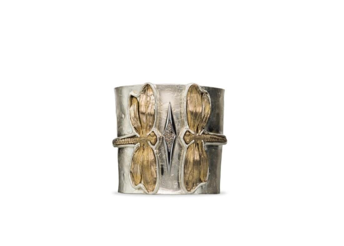 Bracelet manchette libellule moderne en argent plaqué or 24 carats avec diamants de 0,18 carat en vente 3