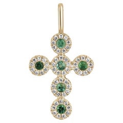 Ciondolo a croce con smeraldo e diamante da 0,18 carati  Mini crocifisso impilabile in oro 14K