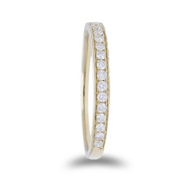 Modern 0.19 Carat Diamonds Wedding Band 1981 Classic Collection Ring in 14K Yellow Gold For Sale