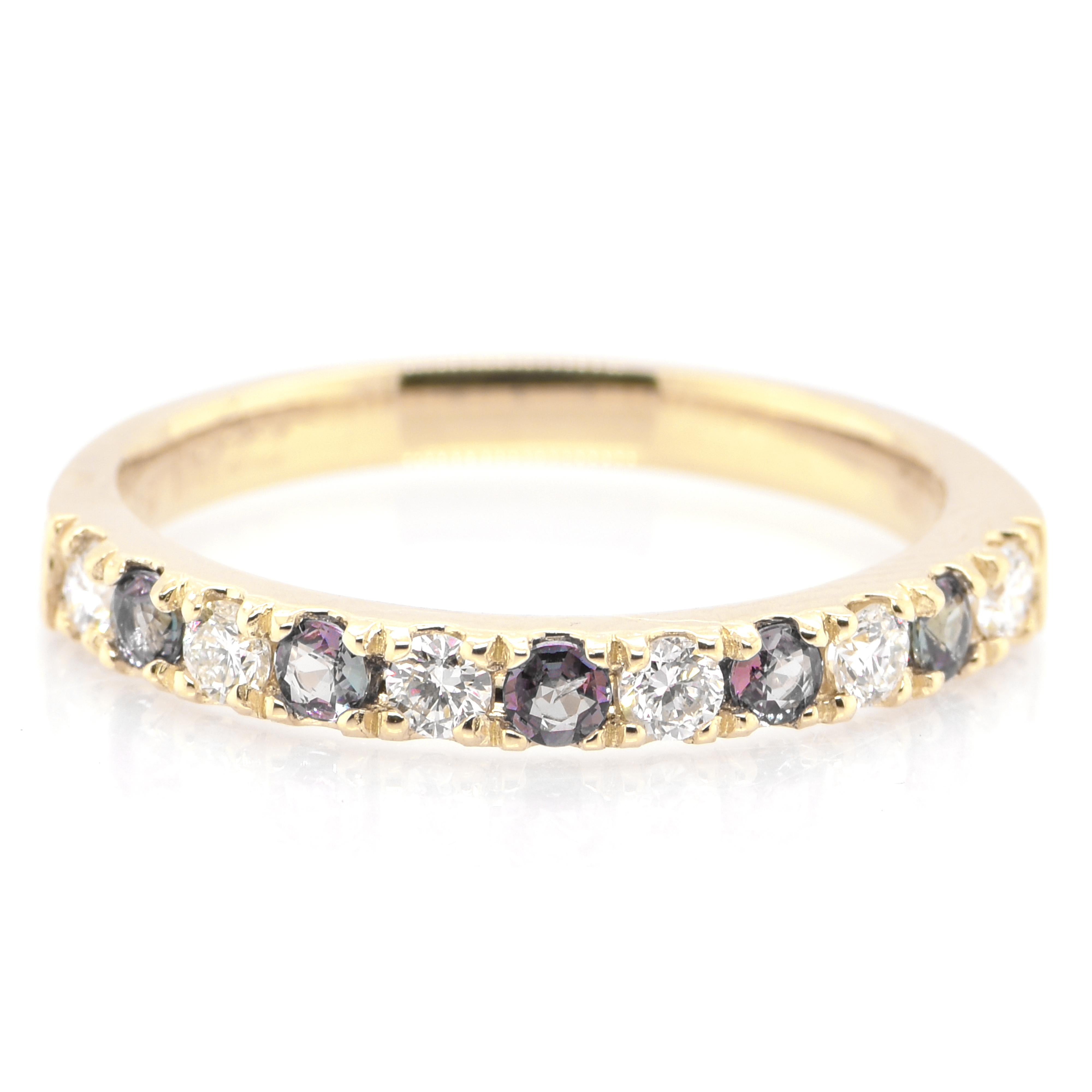 Round Cut 0.19 Carat Natural Color-Change Alexandrite and Diamond Band Set in Gold