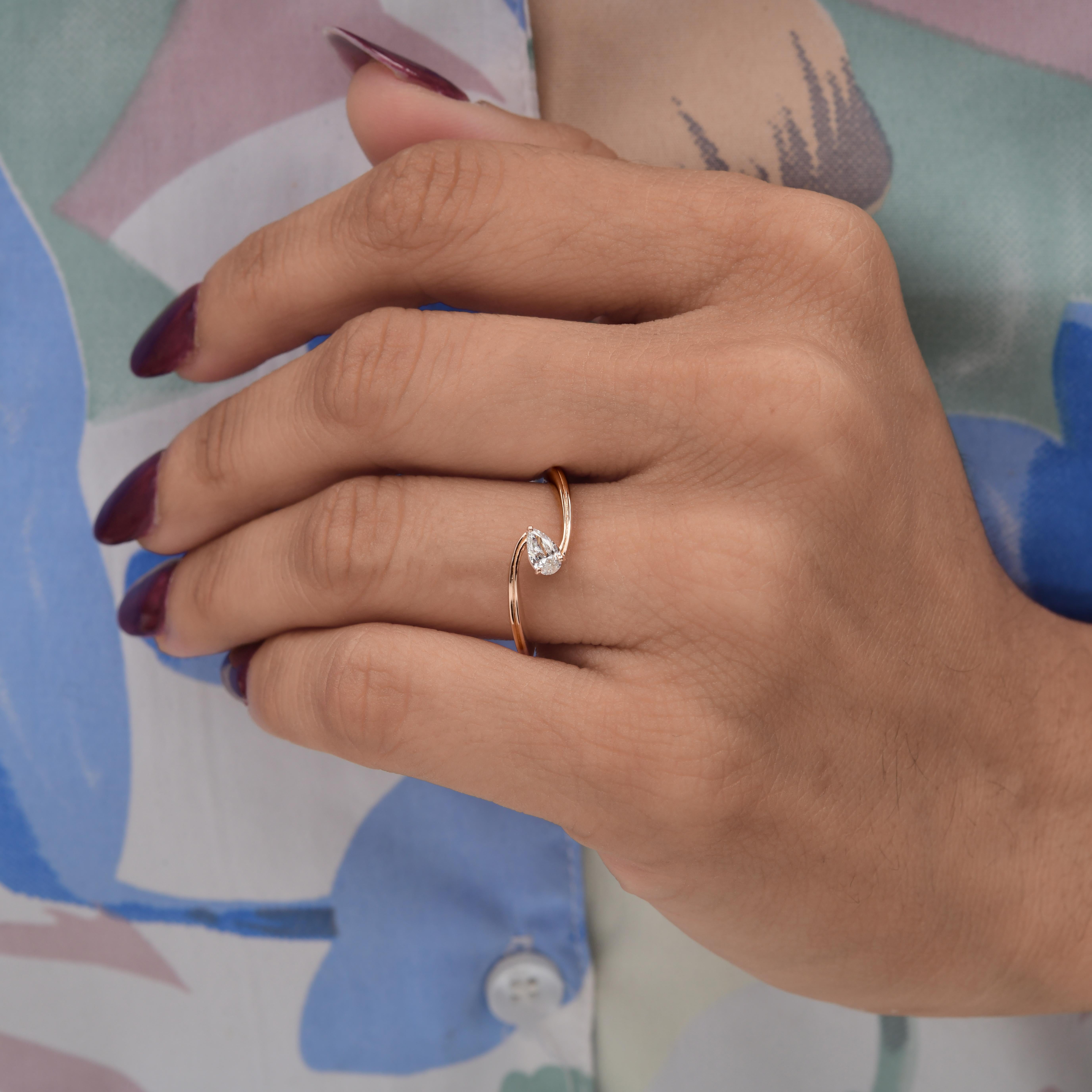 Modern 0.19 Carat SI Clarity HI Color Solitaire Pear Diamond Ring 18 Karat Rose Gold For Sale