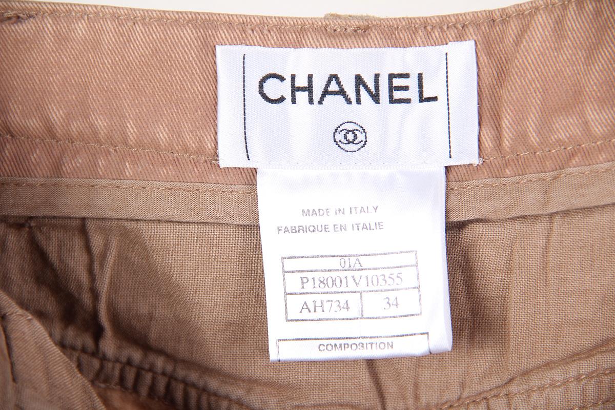 01A CHANEL 2001 Fall RTW jeans with leather For Sale 9
