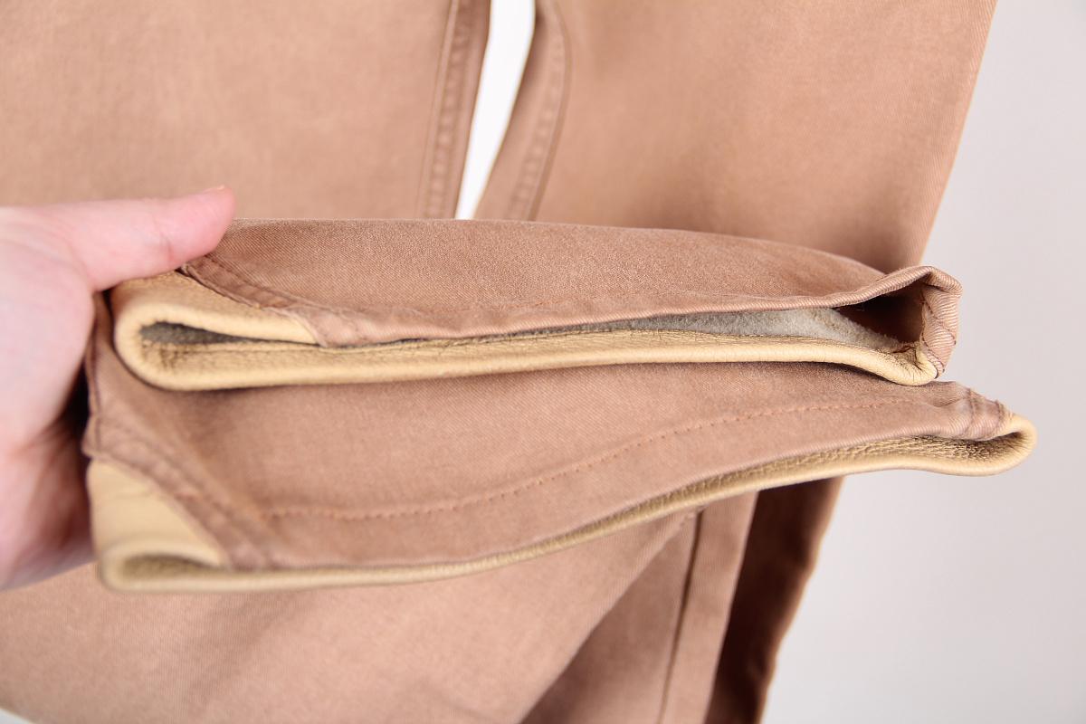 Brown 01A CHANEL 2001 Fall RTW jeans with leather For Sale