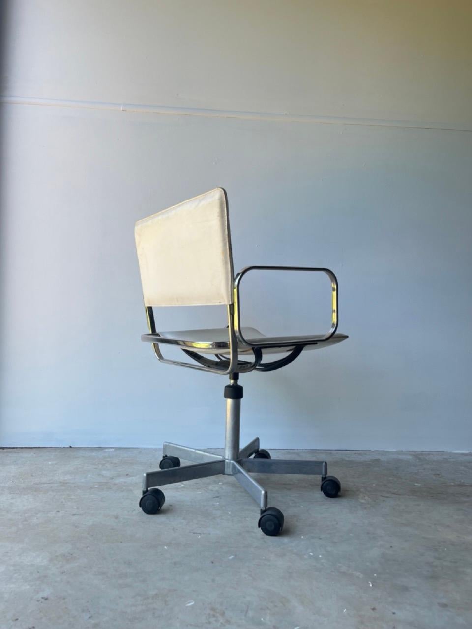 Chaise de bureau Assia 02 Studio De Pas D'Urbino Lomazzi par Zanotta   Bon état - En vente à Byron Bay, NSW